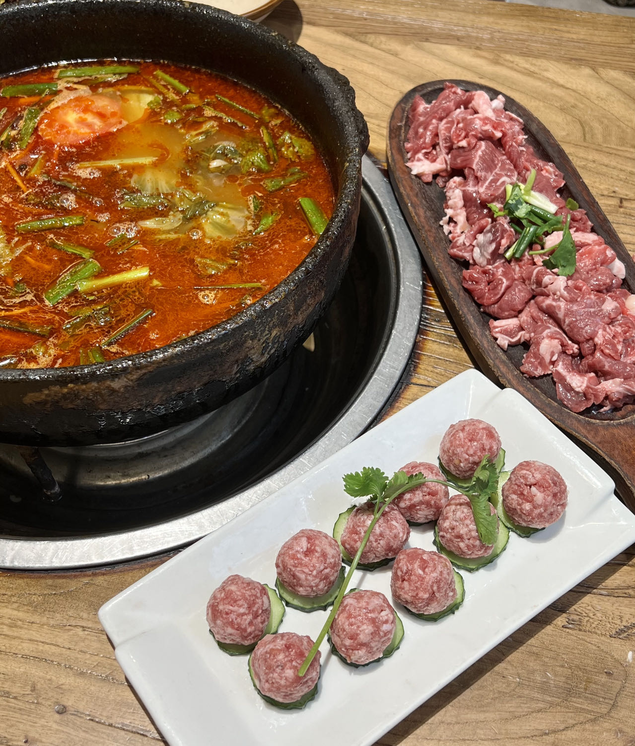 贵州苗族酸汤牛肉家庭烹饪服务